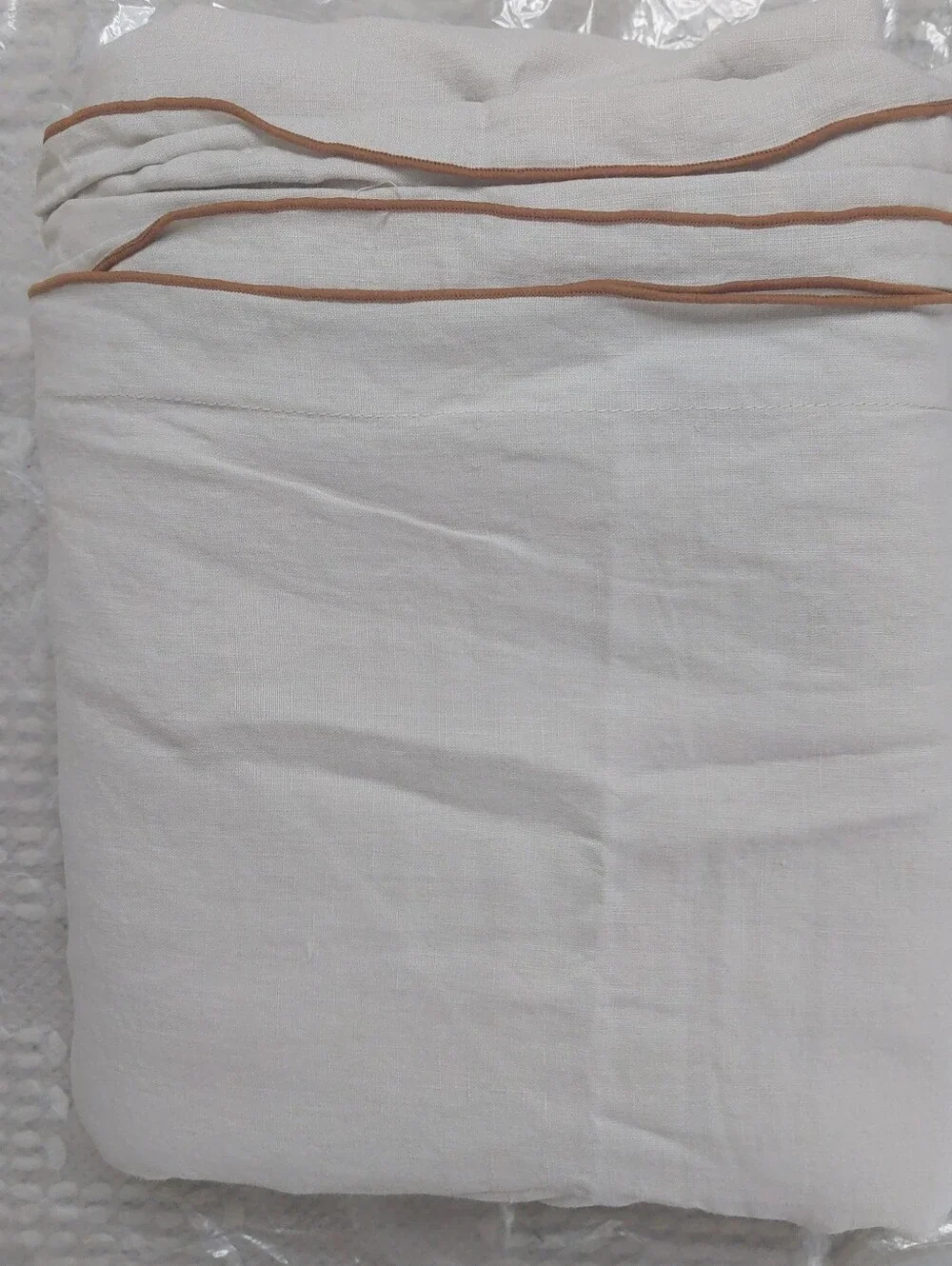 NWOT! Quince Linen Embroidered Edge Duvet Cover! Full/ Queen! (822)